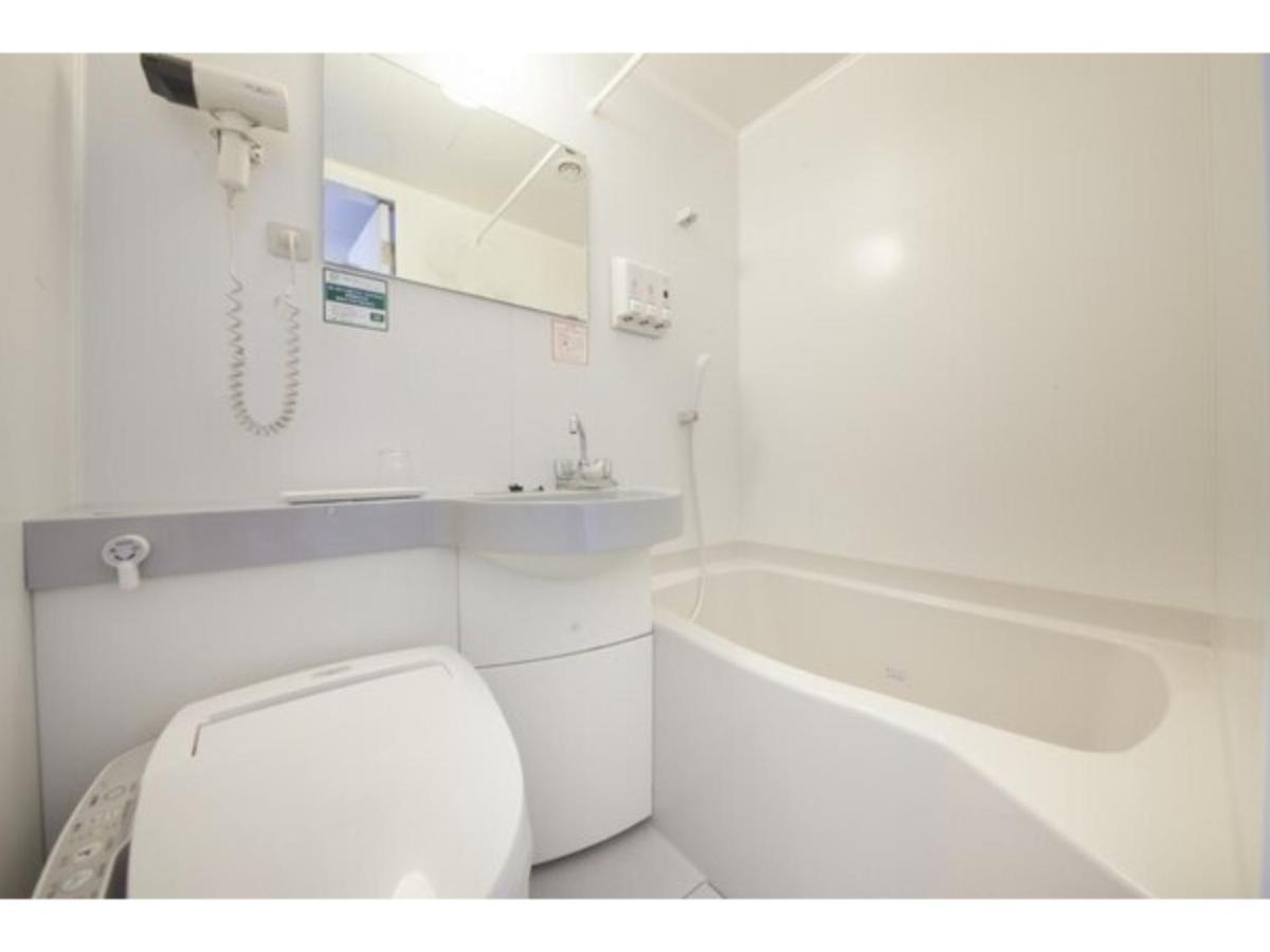 R & B Hotel Kamata Higashiguchi - Vacation Stay 14835V Токіо Екстер'єр фото